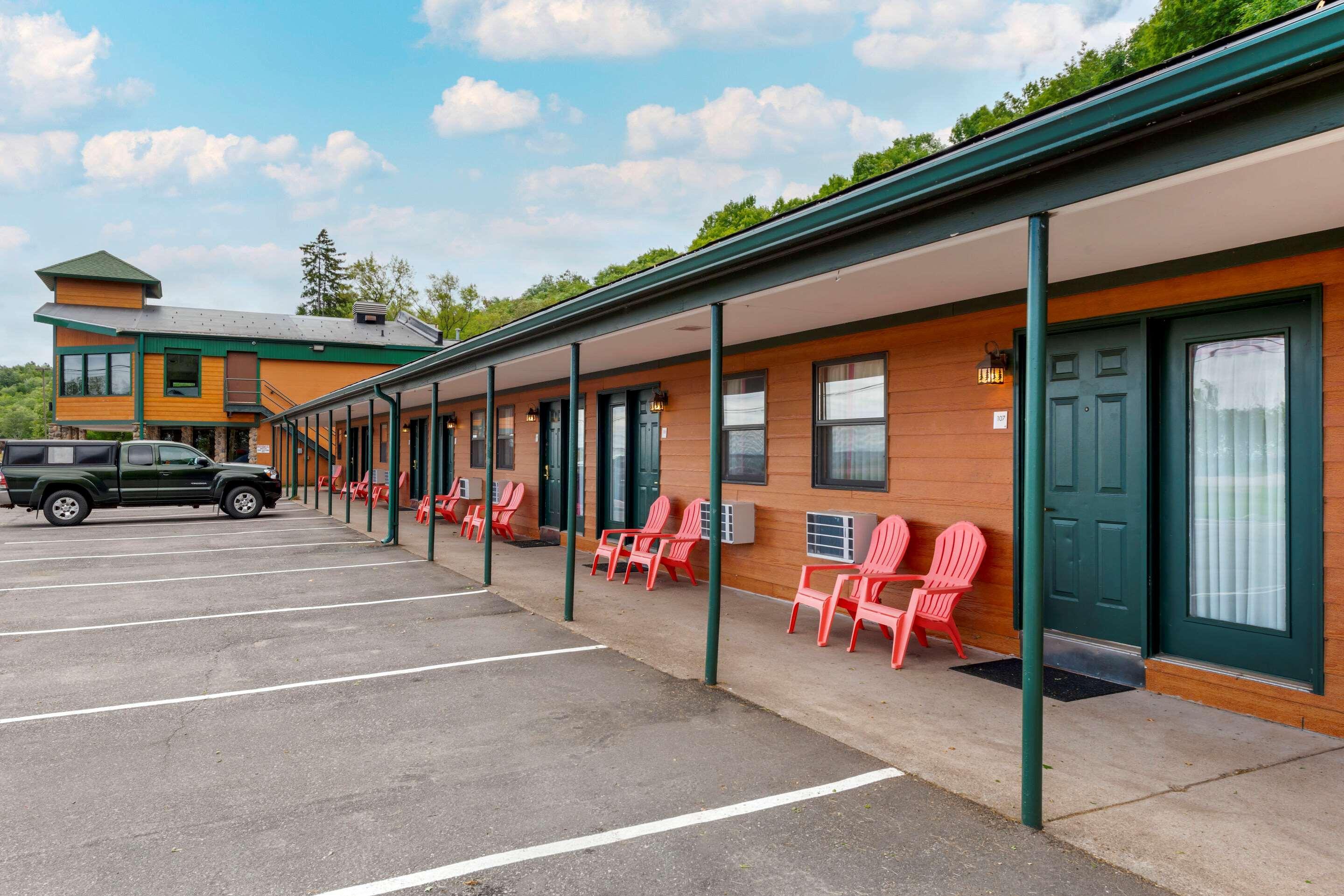 Econo Lodge Lakeview Marquette Dış mekan fotoğraf